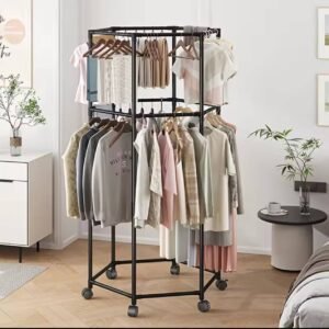 علاقة ملابس